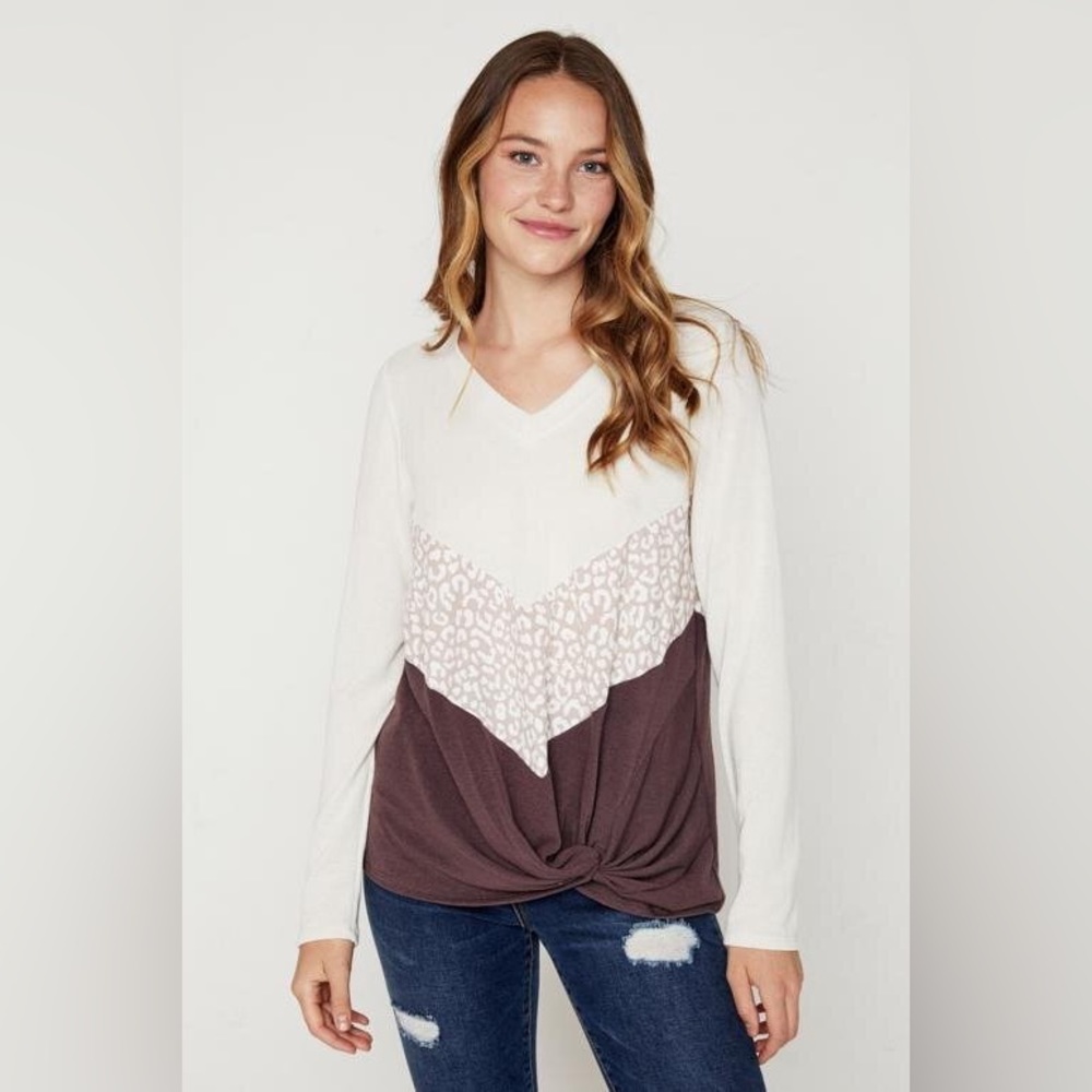 NWT Hailey & Co Animal Print Color Block Long Sleeve Top, Brown/Cream - Picture 11 of 13